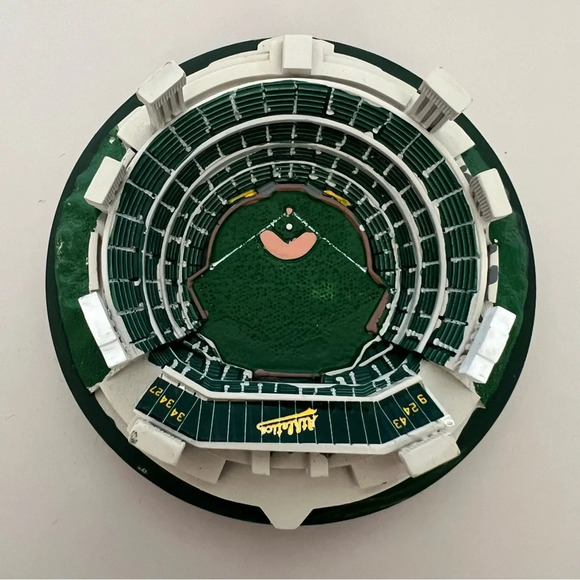 Oakland Athletics Replica Coliseum Statue Giveaway NEW IN BOX - Picture 1 of 6